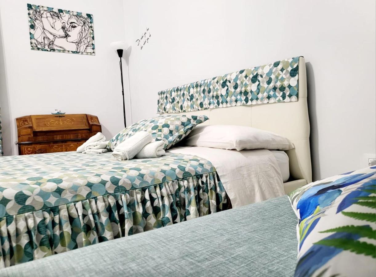 Dory'S Room Camera Nel Cuore Di Napoli 外观 照片