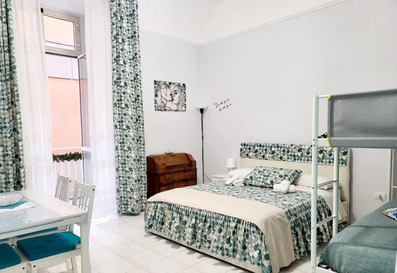 Dory'S Room Camera Nel Cuore Di Napoli 外观 照片